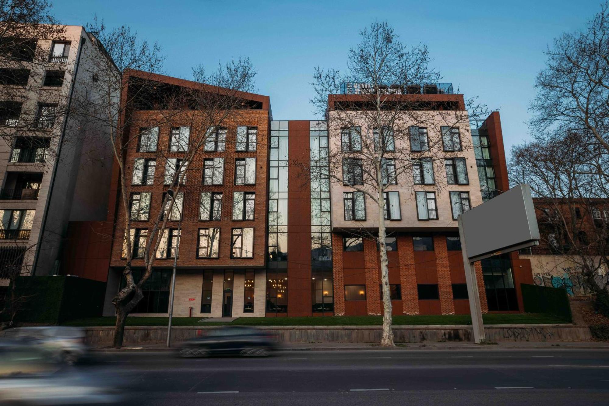 Hotel Monday By Dnt Group Tbilisi Exterior photo