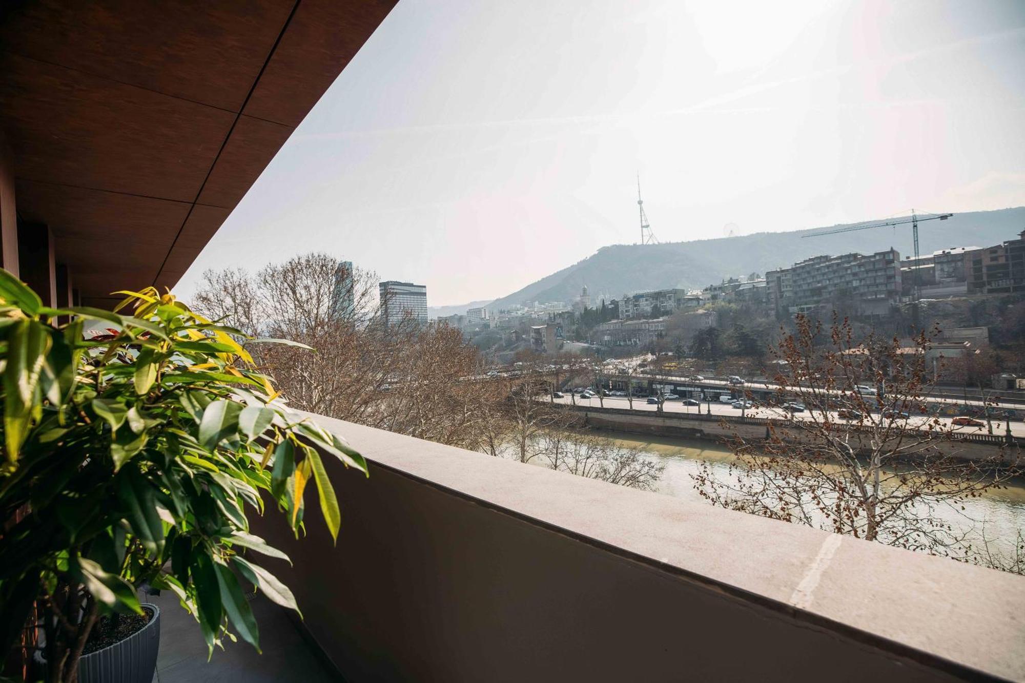 Hotel Monday By Dnt Group Tbilisi Exterior photo