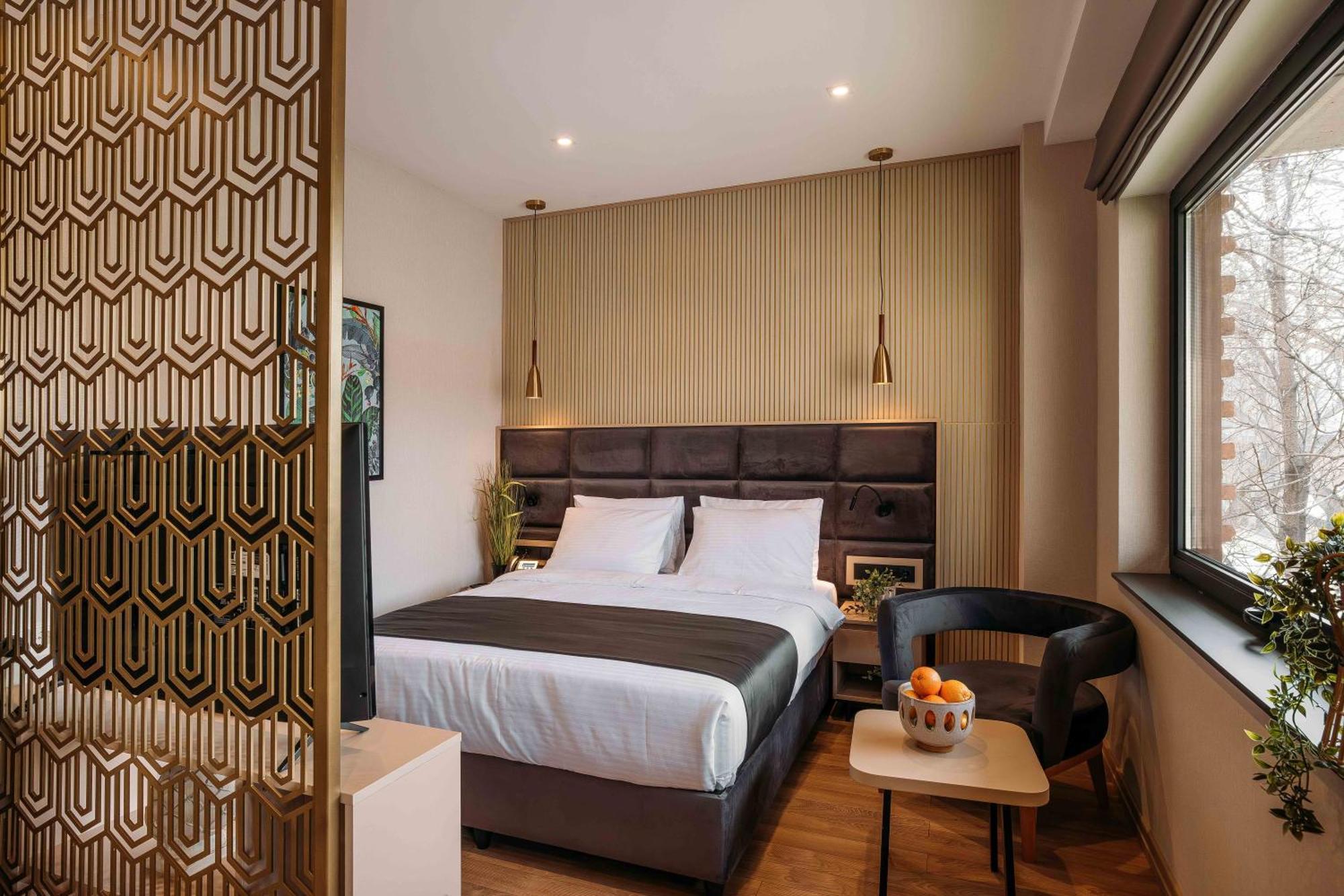 Hotel Monday By Dnt Group Tbilisi Exterior photo