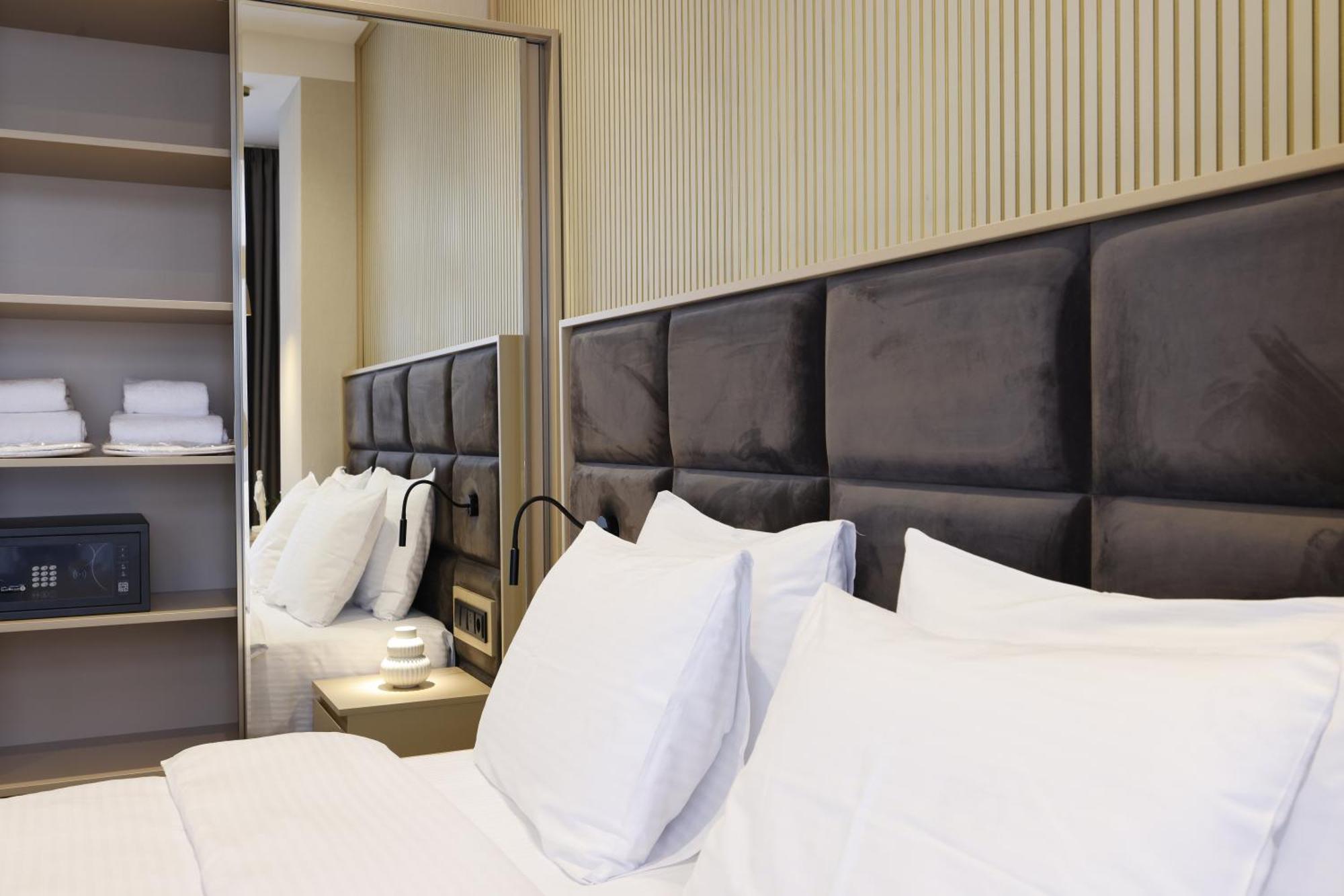 Hotel Monday By Dnt Group Tbilisi Exterior photo